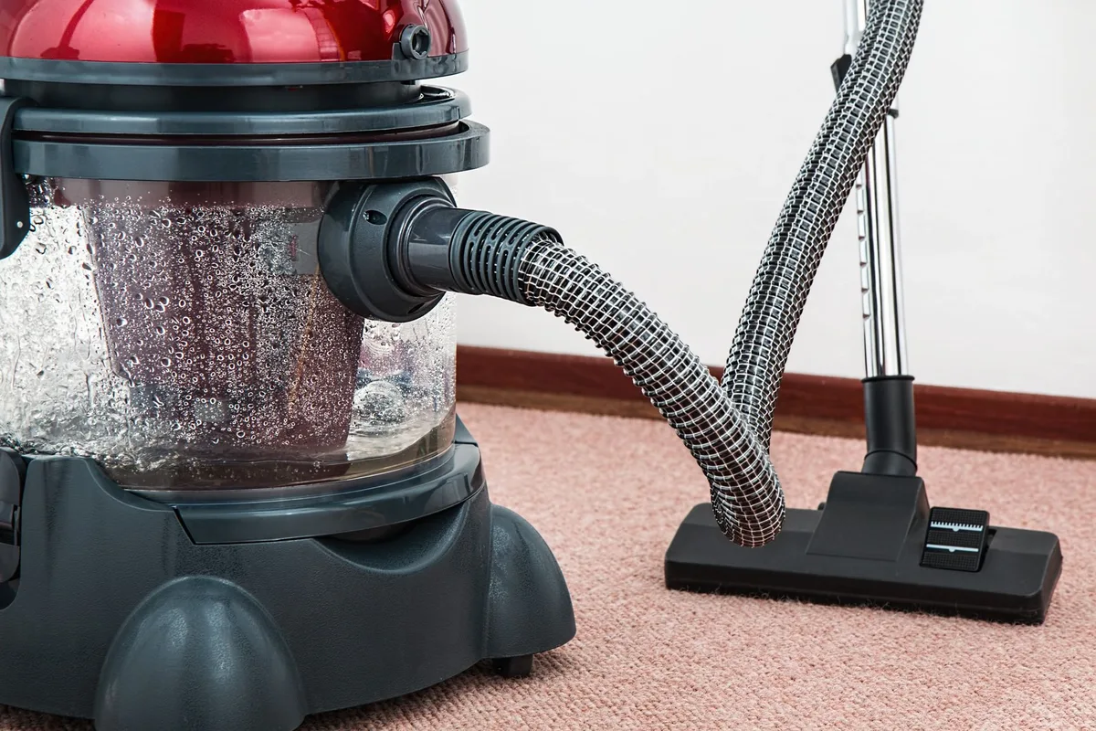 Diagram showing Air Watts and Pascals in relation to vacuum cleaner performance