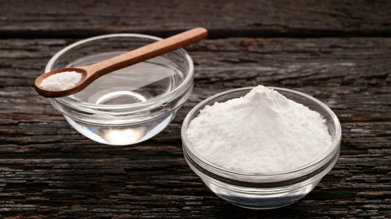 baking soda deodorizing car seat
