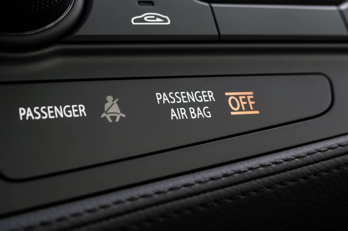 occupant sensor warning light