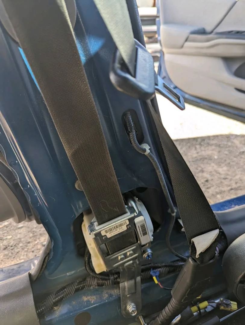 twisted seatbelt error