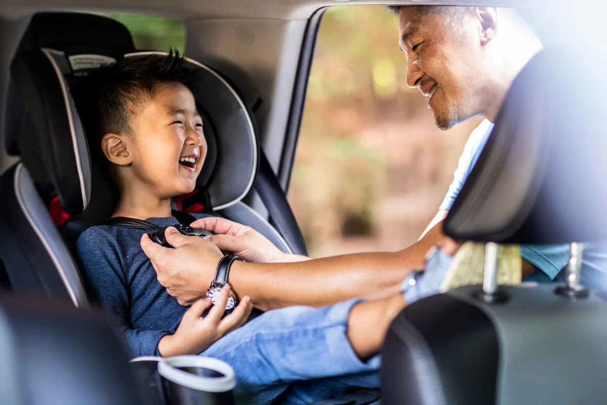 where do you find expiration date on graco car seat